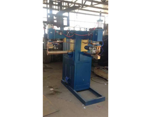 湖北客户订购双机头缝焊机发货